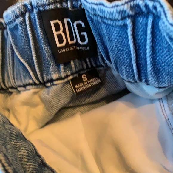 Urban Outfitters Bleach Polly Bleached Denim Skirt - Picture 7 of 7